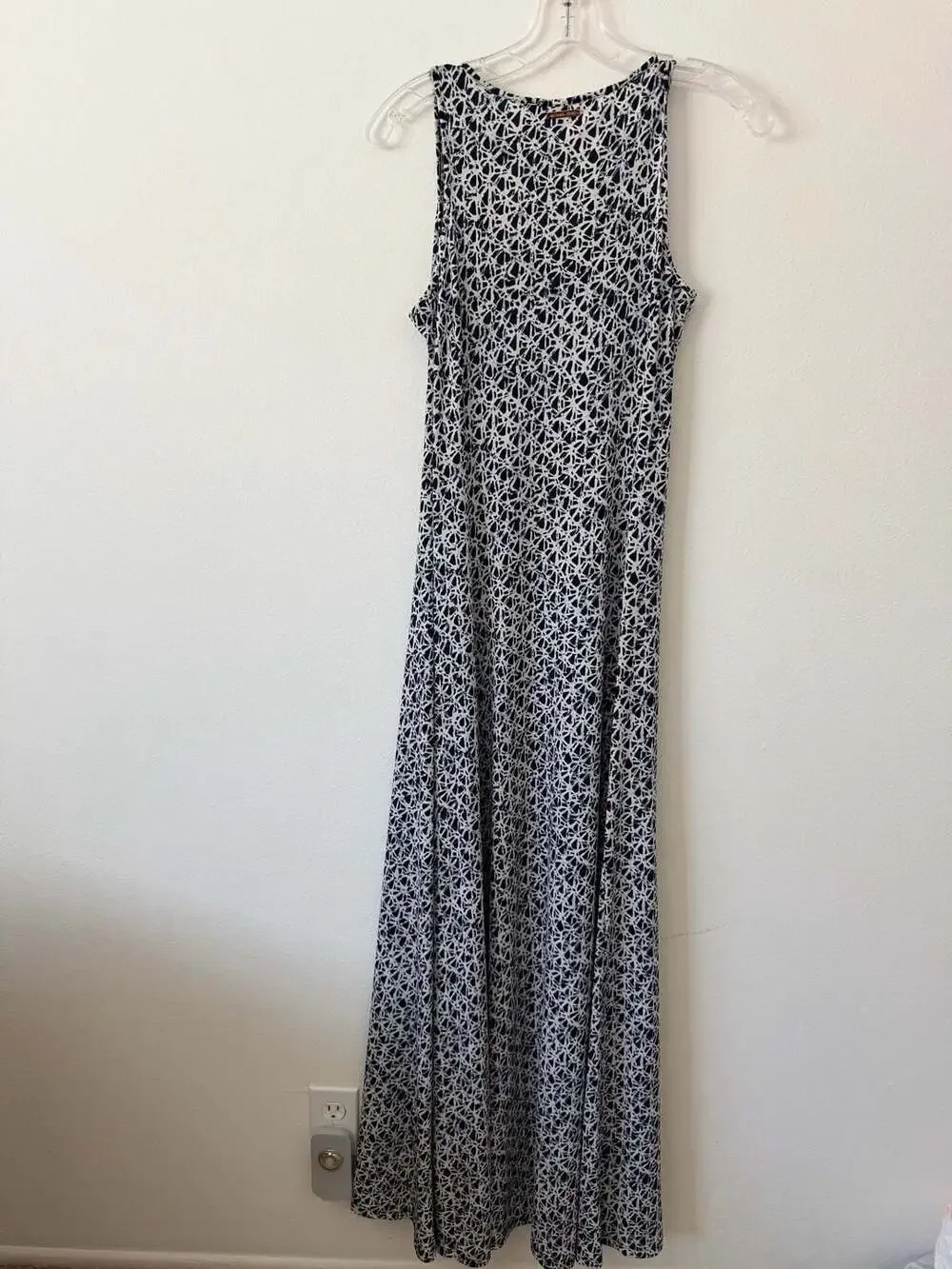 MICHAEL Michael Kors Blue and White Geometric Print Sleeveless Maxi Dress Size M